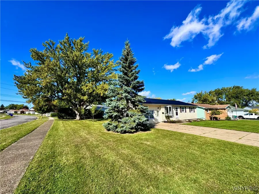 3396 Bethford Drive, Buffalo, NY 14219 - Image #3