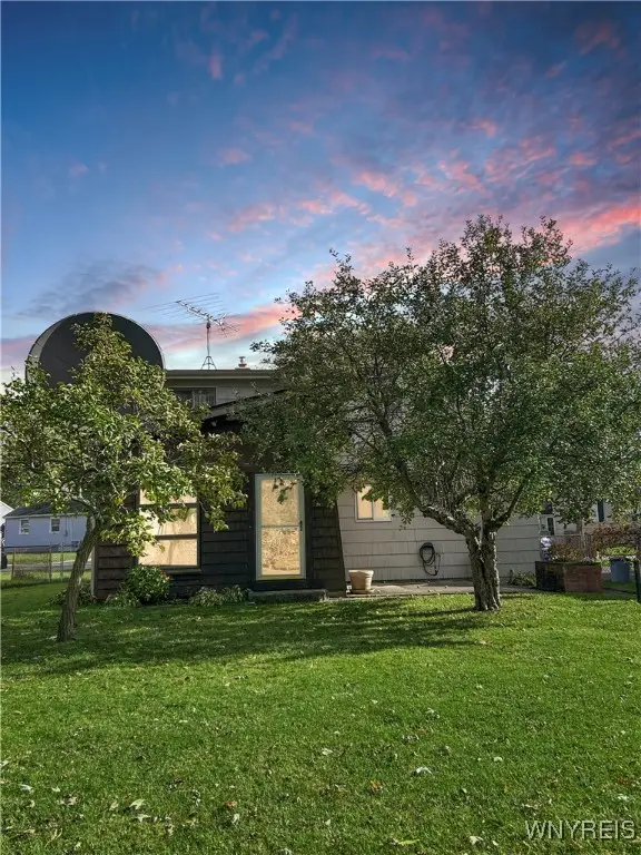 24 Rockleigh Drive, Buffalo, NY 14225