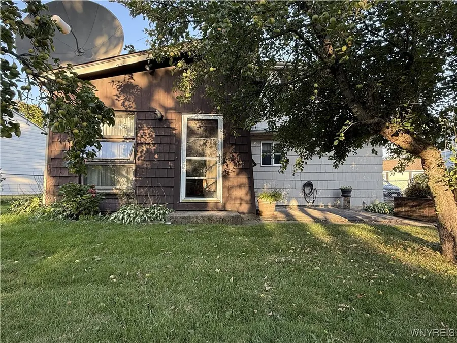 24 Rockleigh Drive, Buffalo, NY 14225 - Image #2