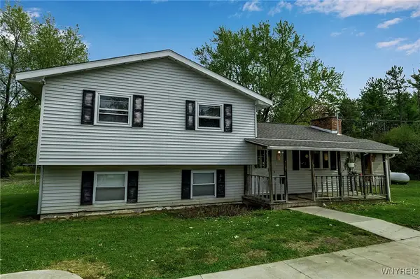 2961 Johnson Creek Road, Middleport, NY 14105