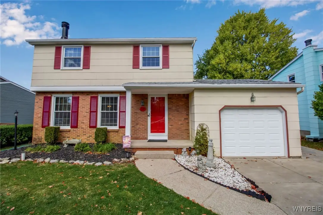 28 Gatewood Lane, Williamsville, NY 14221 - Image #1
