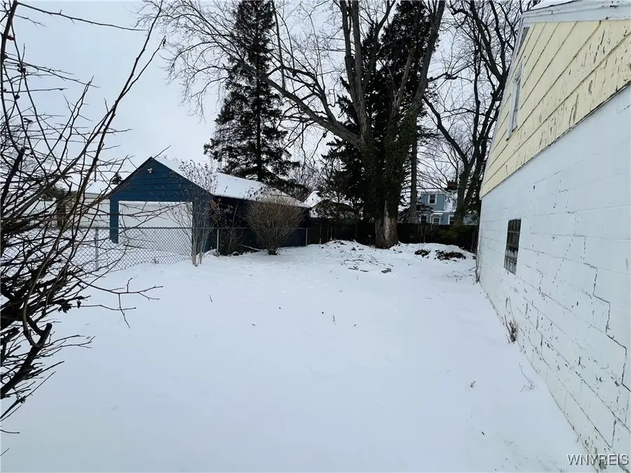 125 Brookside Drive #127, Buffalo, NY 14220 - Image #2