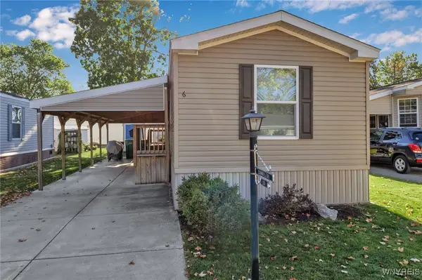 6 Oak Lane, Clarence, NY 14031
