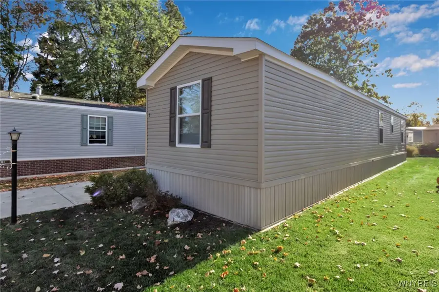 6 Oak Lane, Clarence, NY 14031 - Image #2