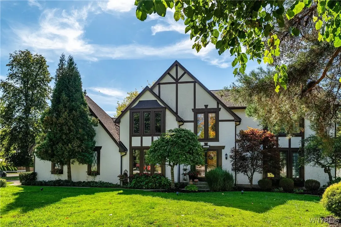 163 Randwood Drive, Getzville, NY 14068 - Image #1