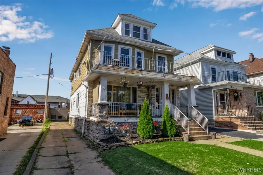 12 Lovering Avenue, Buffalo, NY 14216 - Image #2