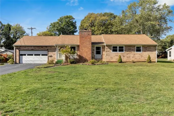 4520 Greenbriar Road, Buffalo, NY 14221