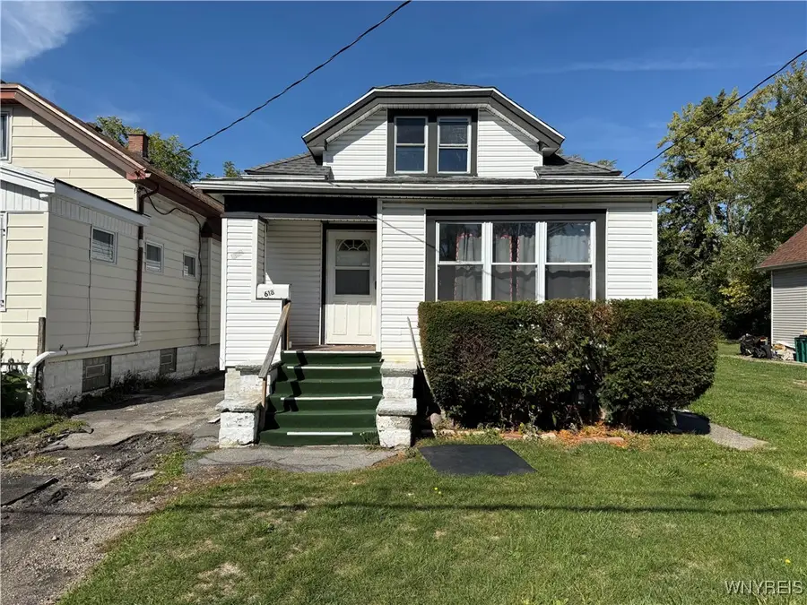 618 Lasalle Avenue, Buffalo, NY 14215 - Image #2