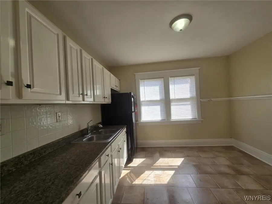 41 Page Street, Buffalo, NY 14207 - Image #2