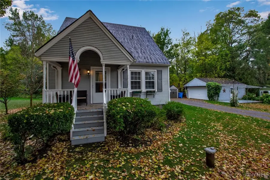 11045 Darling Road, South Wales, NY 14139 - Image #3