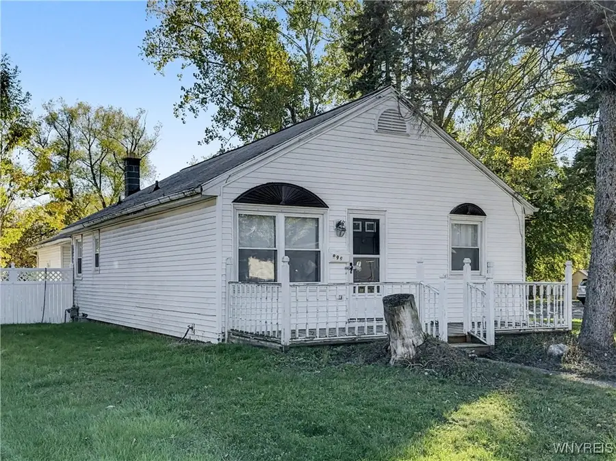 999 Sherwood Court, Depew, NY 14043 - Image #2