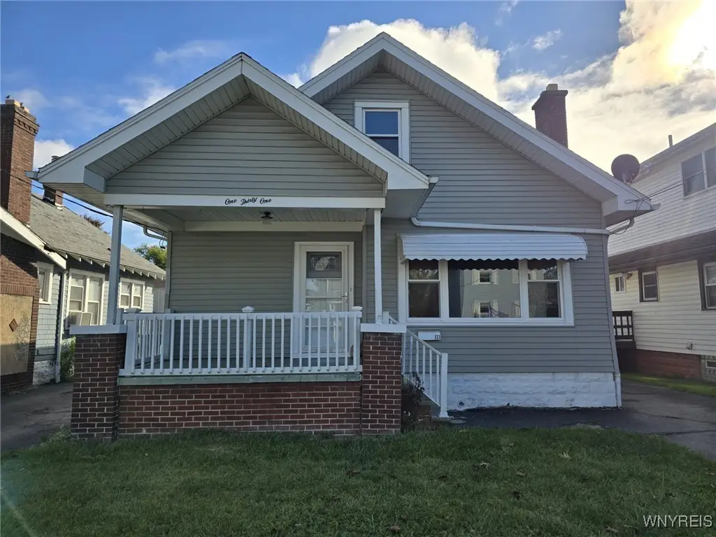 131 61st Street, Niagara Falls, NY 14304 - Image #1