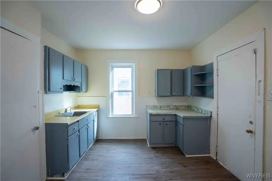 29 Sherwood Street, Buffalo, NY 14213 - Image #3