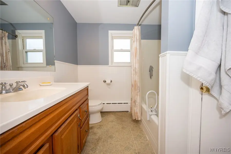 13050 Big Tree Rd Road, East Aurora, NY 14052 - Image #3