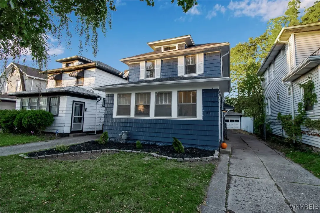 37 W Northrup Place, Buffalo, NY 14214 - Image #1