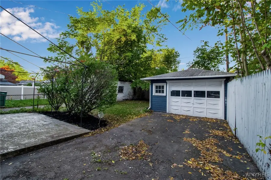 37 W Northrup Place, Buffalo, NY 14214 - Image #3