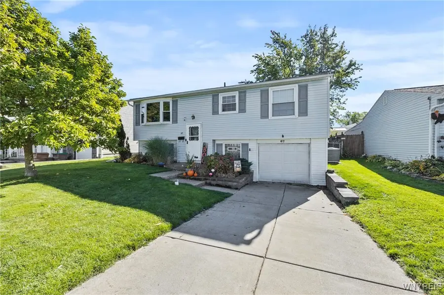 67 W Toulon Drive, Buffalo, NY 14227 - Image #2