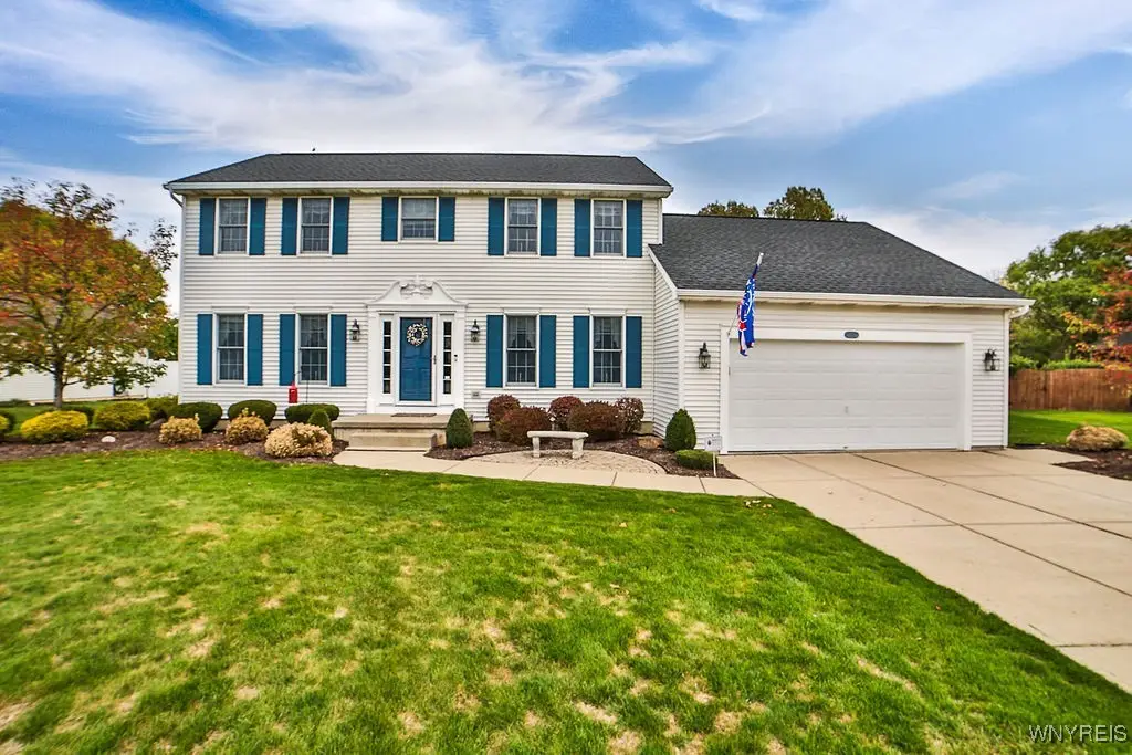 7373 Balla Drive, North Tonawanda, NY 14120 - Image #1