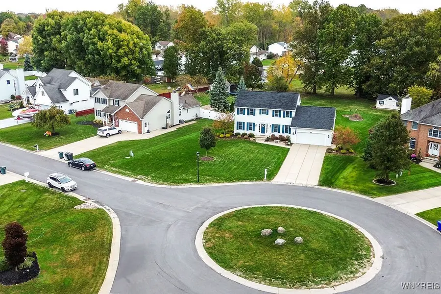 7373 Balla Drive, North Tonawanda, NY 14120 - Image #3