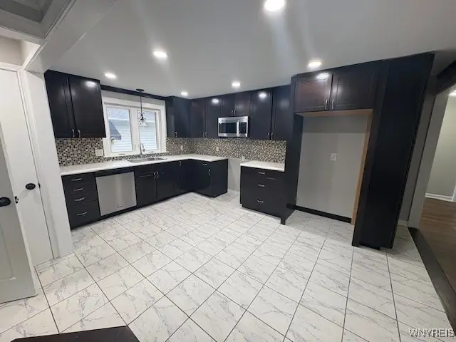 215 Pinewoods Avenue, Tonawanda, NY 14150 - Image #3