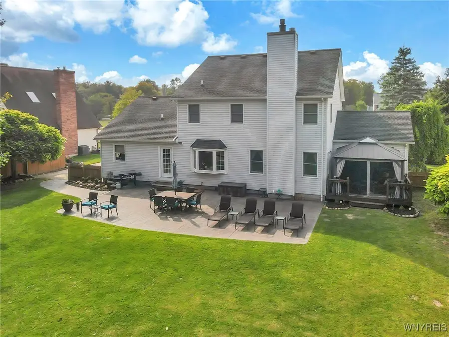 186 Timberlink Drive, Grand Island, NY 14072 - Image #2