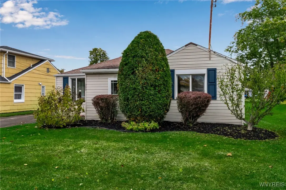 300 Aurora Street, Lancaster, NY 14086 - Image #1