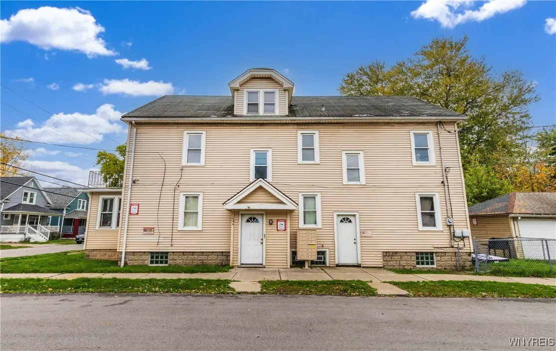 194 Chadduck Avenue, Buffalo, NY 14207 - Image #1