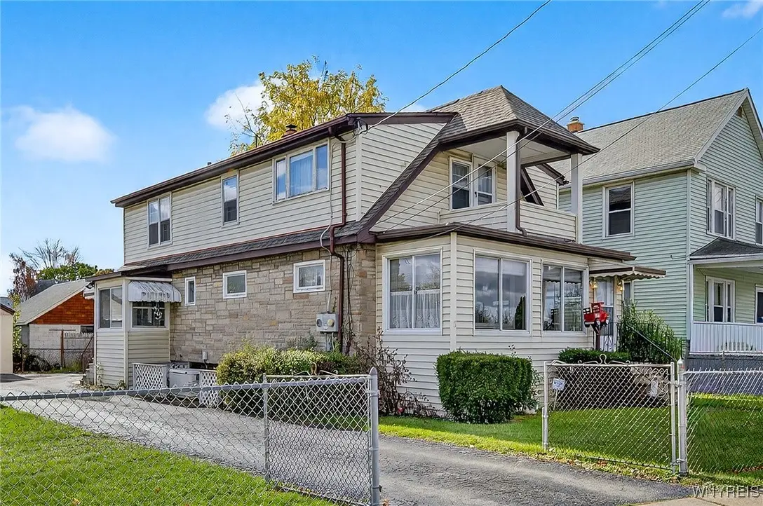 3807 Pine Avenue, Niagara Falls, NY 14301 - Image #1