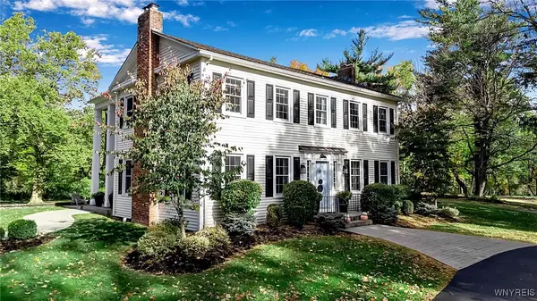 5618 Armor Duells Road, Orchard Park, NY 14127