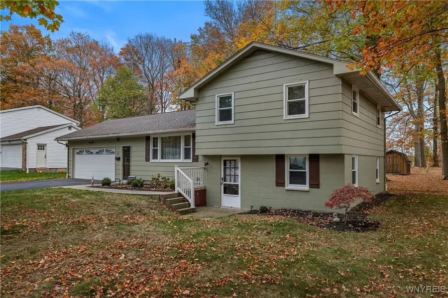 22 Crescent Drive, Akron, NY 14001 - Image #3