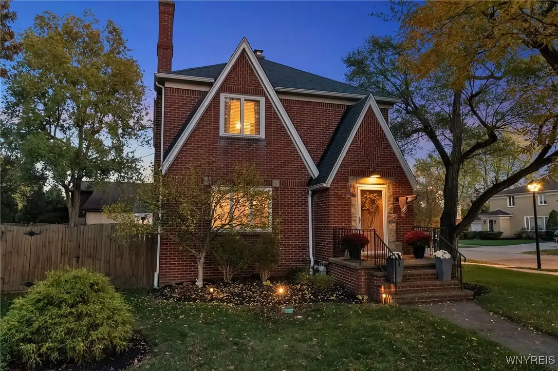 737 Parkhurst Boulevard, Buffalo, NY 14223 - Image #1