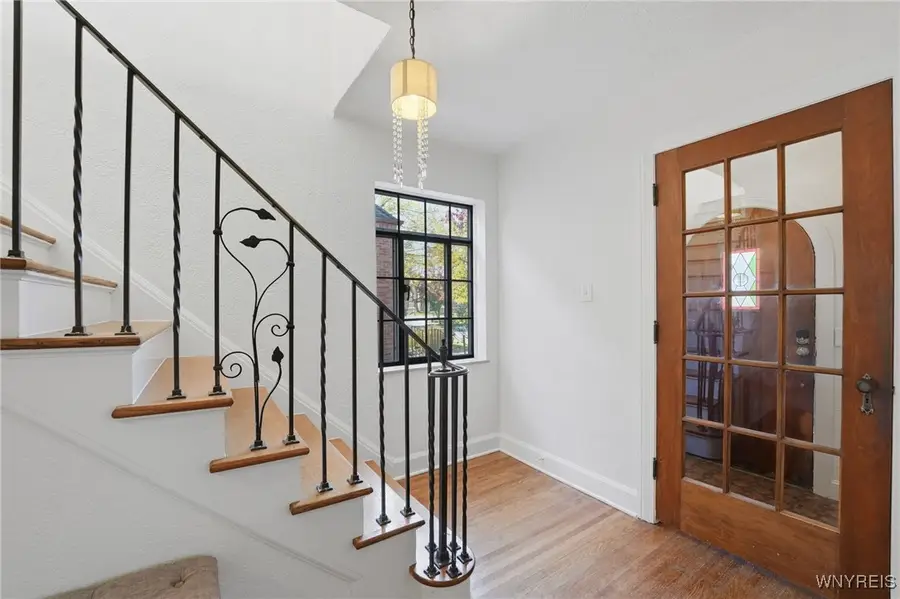 221 Irving Terrace, Buffalo, NY 14223 - Image #2