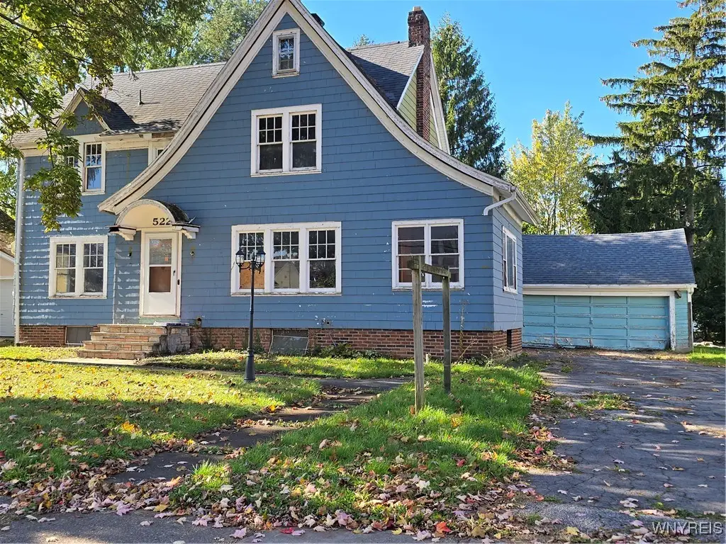 522 Beach Drive, Medina, NY 14103 - Image #1