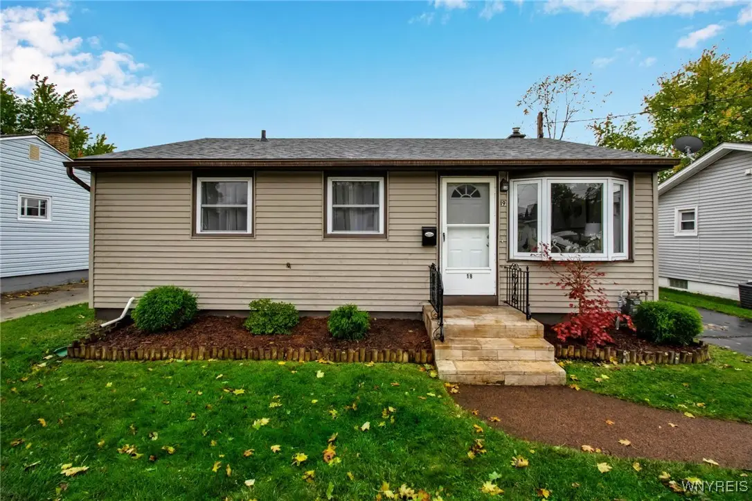 19 Blick Street, Buffalo, NY 14212 - Image #1