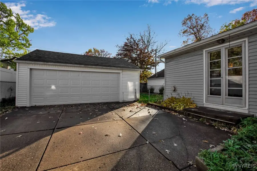 437 Thorncliff Road, Buffalo, NY 14223 - Image #3