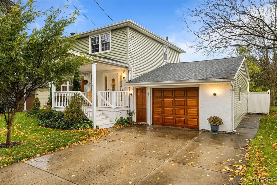 142 Albert Drive, Lancaster, NY 14086 - Image #2