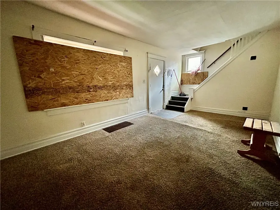 5 Fennimore Avenue, Buffalo, NY 14215 - Image #2