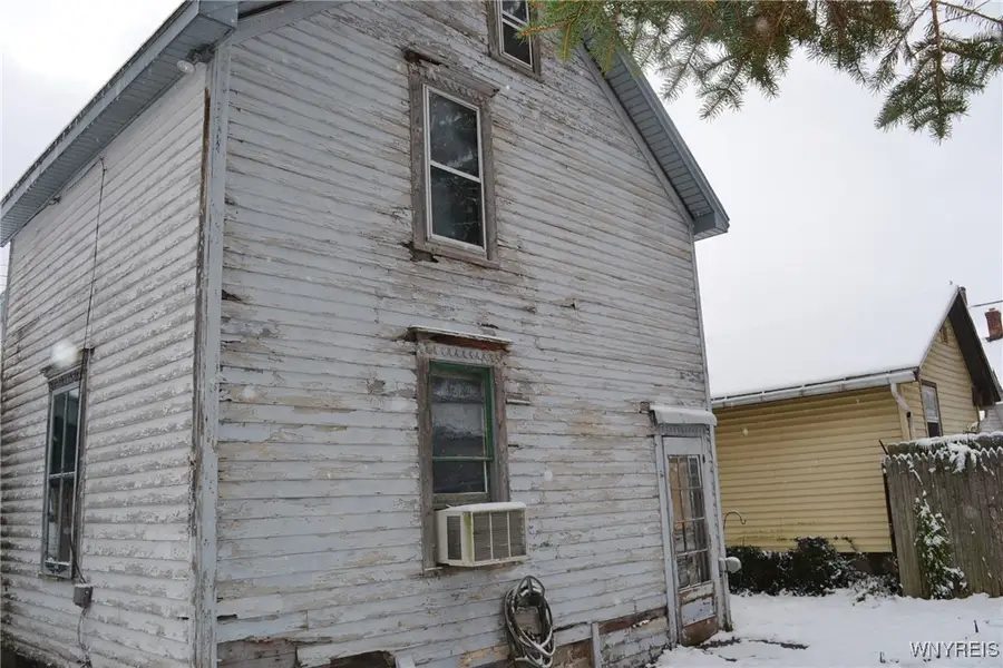 364 Schenck Street, North Tonawanda, NY 14120 - Image #3