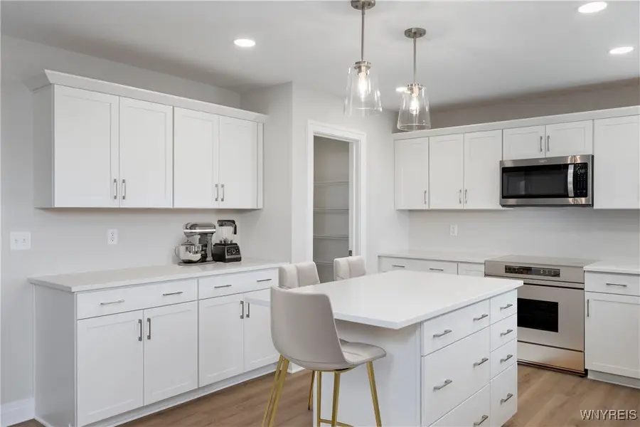 410 New Road, East Amherst, NY 14051 - Image #3