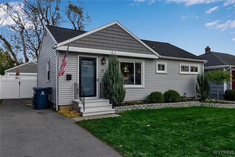21 Campbell Avenue, Buffalo, NY 14216 - Image #2
