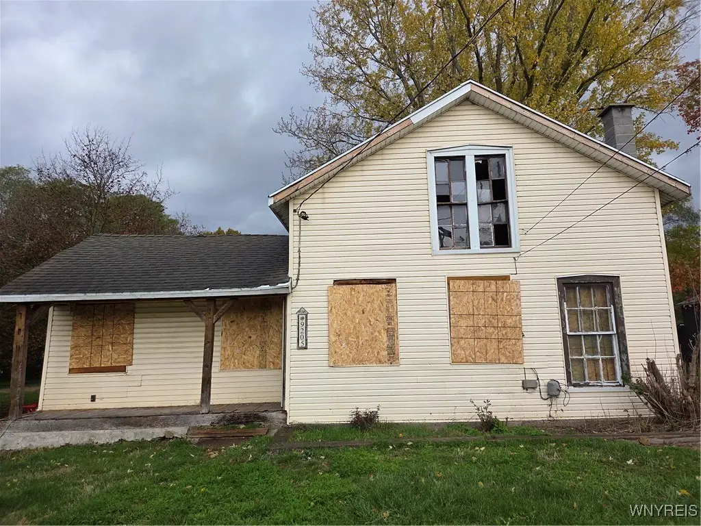 9205 Ridge Road, Middleport, NY 14105 - Image #1