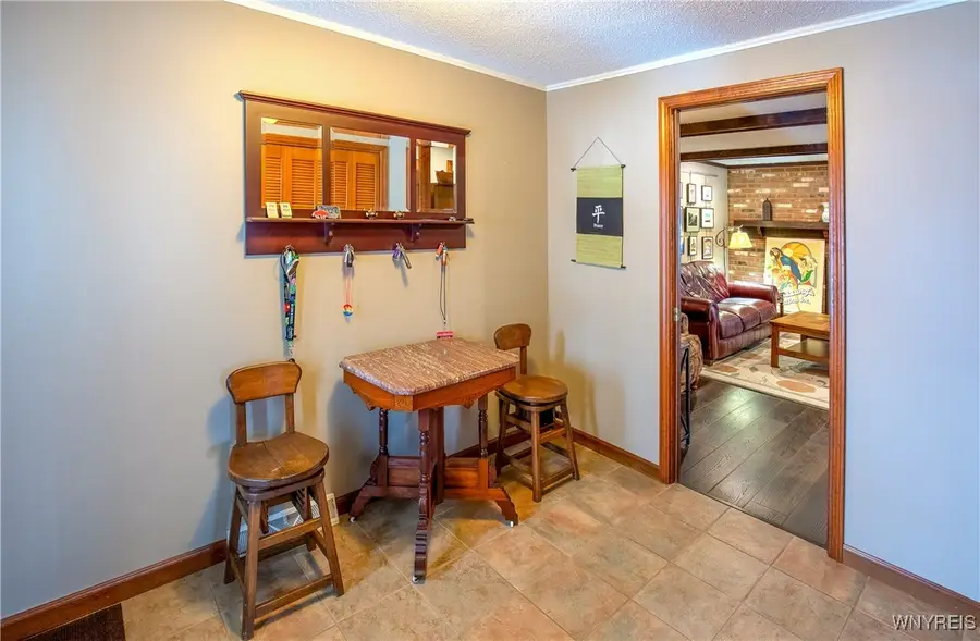 75 Lindhurst Drive, Lockport, NY 14094 - Image #3