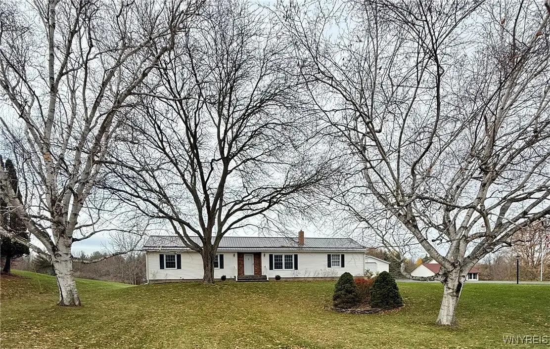 8540 Seven Springs Road, Batavia, NY 14020 - Image #1