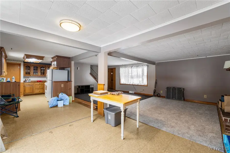 9444 Chestnut Ridge Road, Middleport, NY 14105 - Image #3