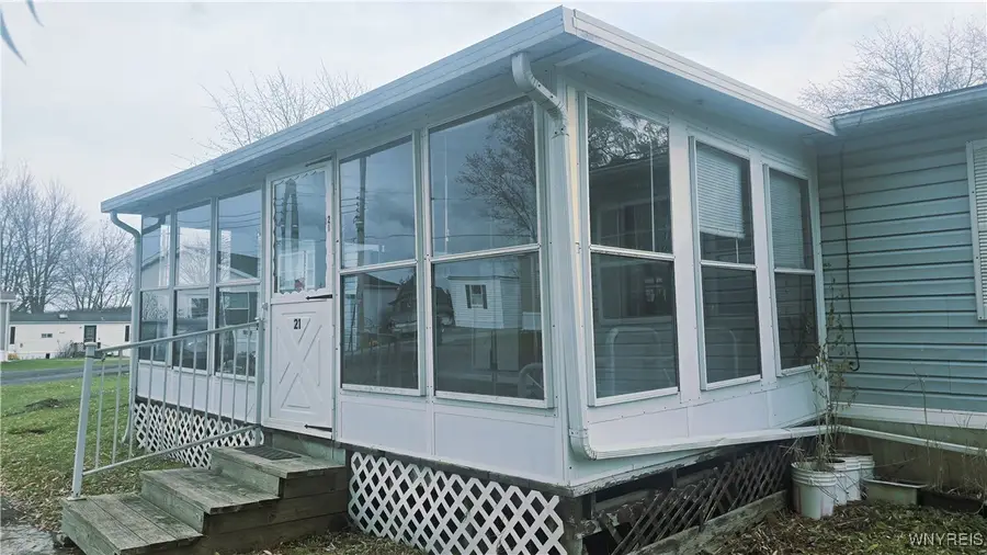 5041 Reiter Road #21, East Aurora, NY 14052 - Image #3