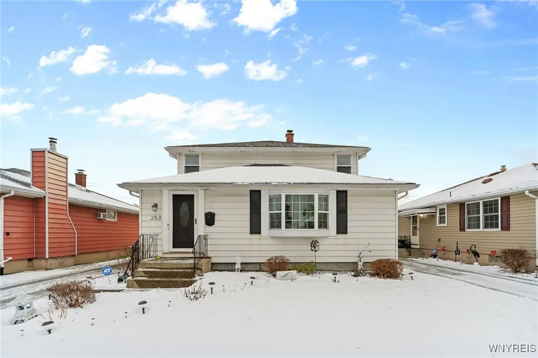 253 Abbington Avenue, Buffalo, NY 14223 - Image #1