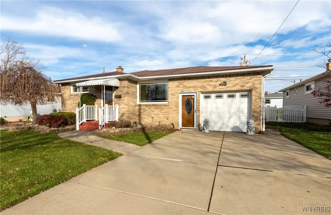 220 Enez Drive, Depew, NY 14043 - Image #1