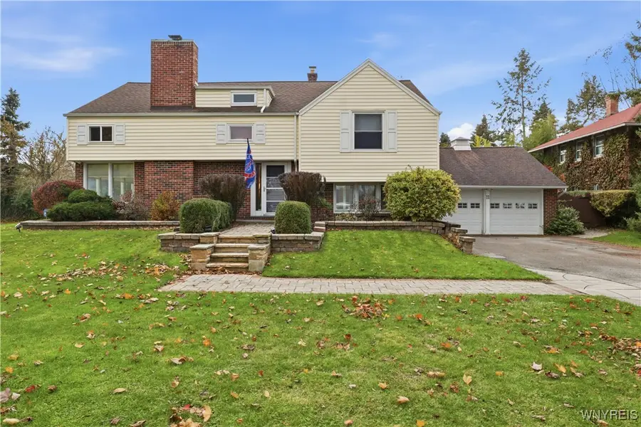 11 Cloister Court, Amherst, NY 14226 - Image #2
