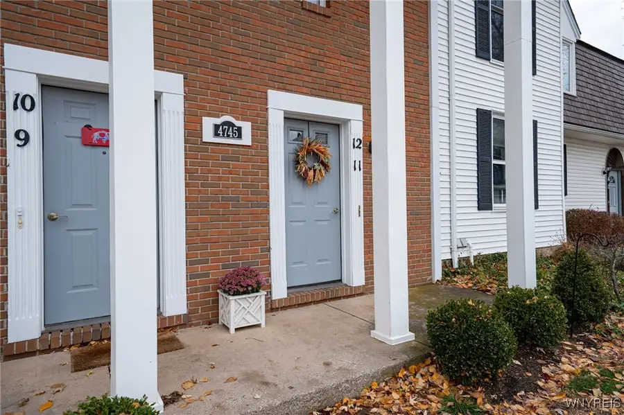 4745 Chestnut Ridge Road #12, Buffalo, NY 14228 - Image #3