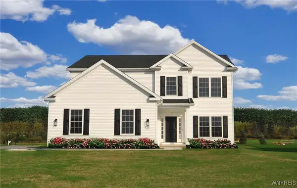 7 Knoche Way, Orchard Park, NY 14127